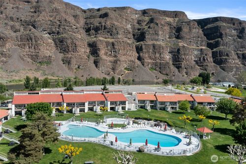 unit-101-8903 Crescent Bar Rd Nw, Quincy, WA, 98848-9840 | Card Image