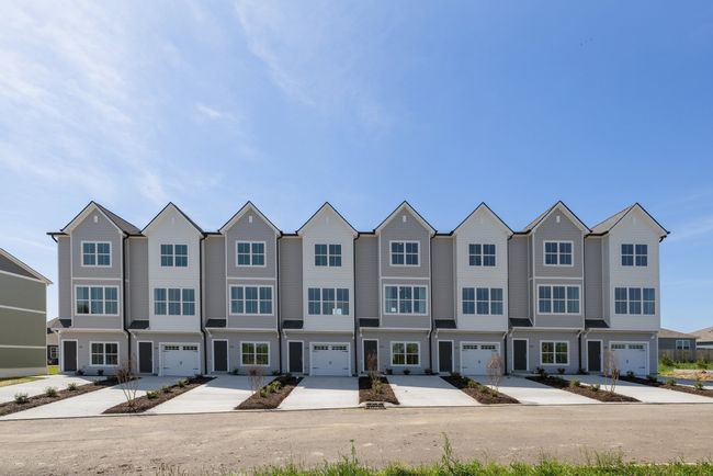 603 Harper Lndg, Townhouse with 3 bedrooms, 5 bathrooms and 1 parking in Chapel Hill TN | Image 4