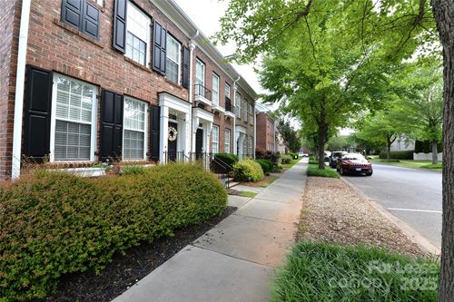 1059 Writers Way, Cornelius, NC, 28031-8168 | Card Image