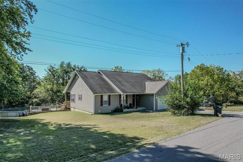 735 Dale Ln, Richland, MO, 65556-8415 | Card Image