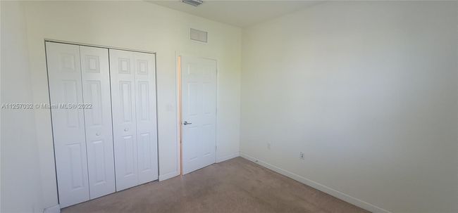 9339 - 9339 W 34 Th Ct, Townhouse with 3 bedrooms, 3 bathrooms and null parking in Hialeah FL | Image 27