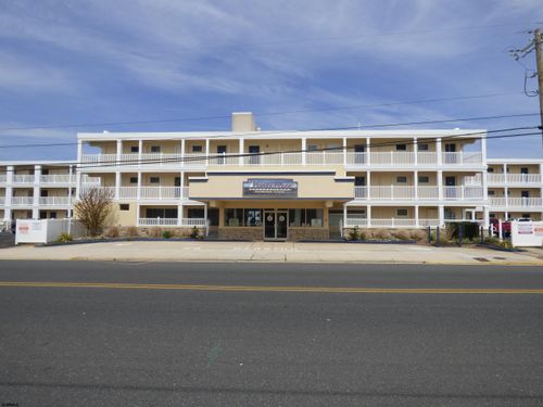 116-200 Bay Ave, Ocean City, NJ, 08226-4168 | Card Image