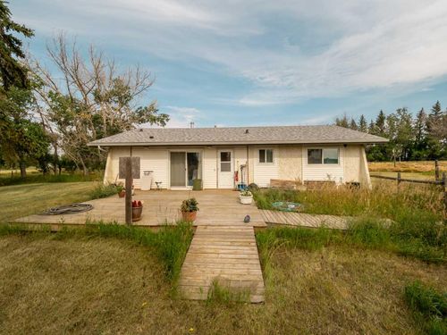 16 3 Ave S, Hays, AB, T0K1B0 | Card Image