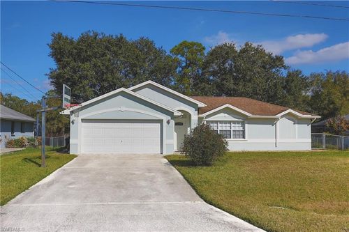 11407 Rabun Gap Dr, North Fort Myers, FL, 33917-4229 | Card Image