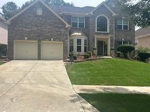 7068 Thoreau Cir, Atlanta, GA, 30349-7924 | Card Image