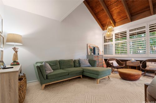 6129d-6129 Summer St, Honolulu, HI, 96821-2361 | Card Image