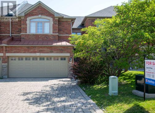 61 Westbury Court, Richmond Hill (Westbrook), ON, L4S2L2 | Card Image