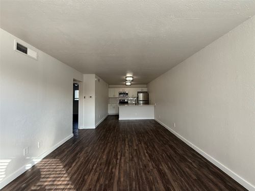 209-3627 Almazan Dr, Dallas, TX, 75220-4964 | Card Image