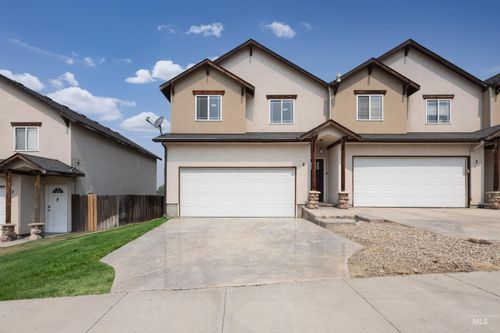 5 S Sugar Loop Ln, Nampa, ID, 83687-9056 | Card Image
