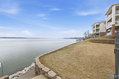 204-6122 Bay Village Dr, Athens, AL, 35611-3735 | Card Image