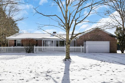 245 Rainbow Dr Ne, Lancaster, OH, 43130-8846 | Card Image