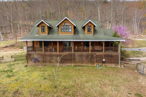 2025 Cutbank Ln, ELKTON, VA, 22827-3832 | Card Image