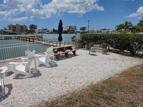 3-10351 Regal Dr, LARGO, FL, 33774-4903 | Card Image
