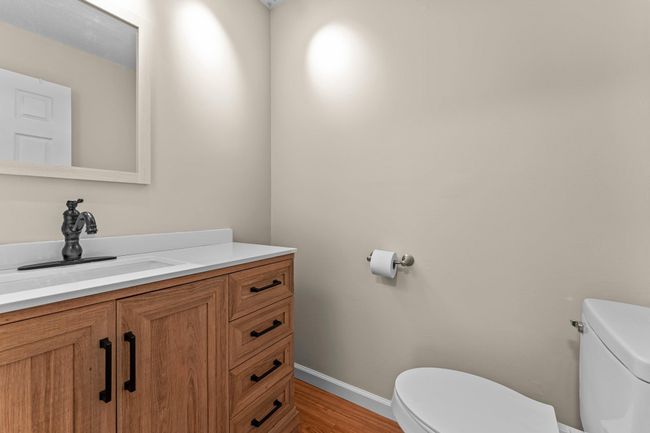 Primary bath | Image 17