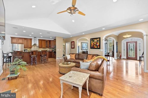 32314 Deep Meadow Ln, LOCUST GROVE, VA, 22508-2966 | Card Image