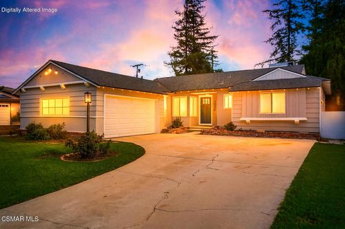 8358 Nestle Ave, Northridge, CA, 91325-3742 | Card Image