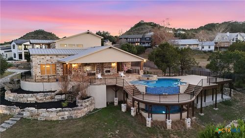 1035 Thunderbolt Rd, Canyon Lake, TX, 78133-5519 | Card Image