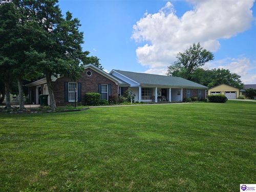 612 Foxfire Rd, Elizabethtown, KY, 42701-9412 | Card Image