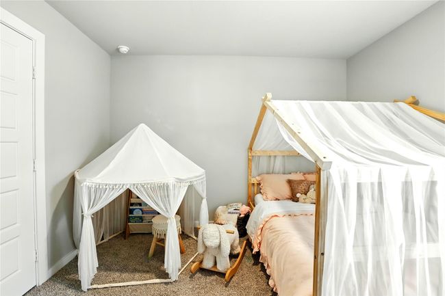 621 Little Spring Ct, House other with 4 bedrooms, 2 bathrooms and 2 parking in Anahuac TX | Image 26