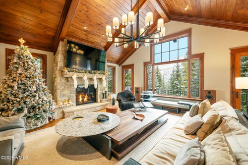 325 Forest Rd, Vail, CO, 81657-5016 | Card Image