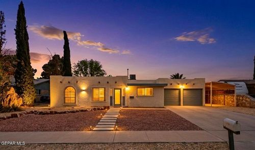 11324 Tom Ulozas Dr, El Paso, TX, 79936-4721 | Card Image