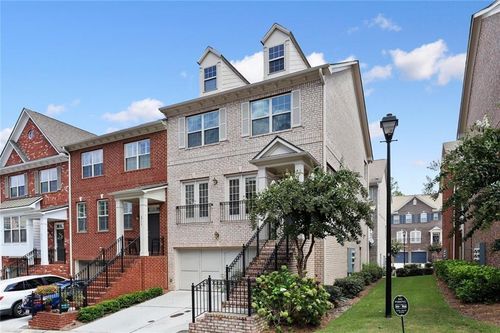 2777 Durham Dr Ne, Brookhaven, GA, 30319-3673 | Card Image