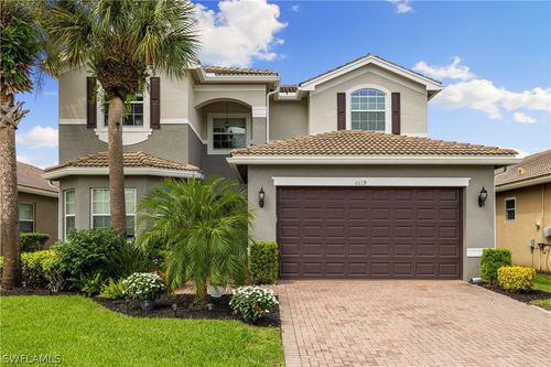 6619 Marbella Dr, NAPLES, FL, 34105-5046 | Card Image