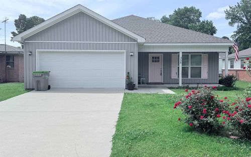 324 Troutt, Benton, AR, 72019-2484 | Card Image