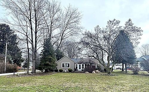 347 Riverside Dr, Painesville, OH, 44077-5386 | Card Image