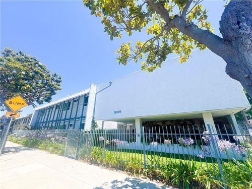 3-12926 Doty Ave, Hawthorne, CA, 90250 | Card Image