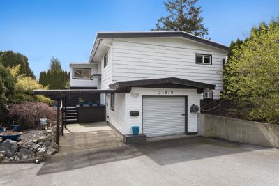 34070 Alma St, House other with 4 bedrooms, 2 bathrooms and 5 parking in Abbotsford BC | Image 1