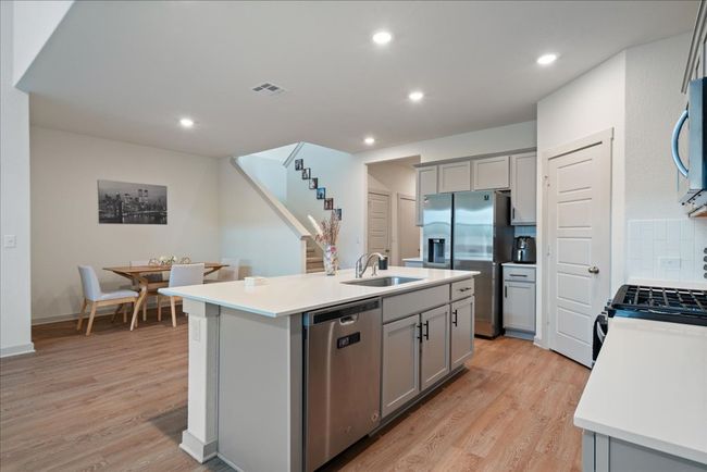 13705 Mc Arthur Dr, House other with 4 bedrooms, 3 bathrooms and 4 parking in Manor TX | Image 7