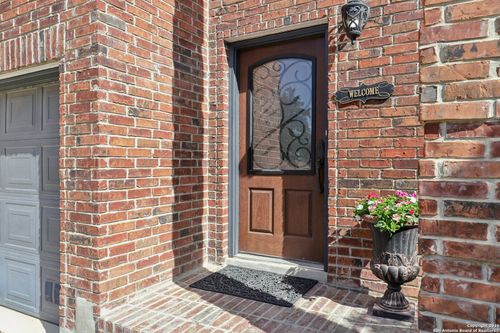 16 Marella Dr, San Antonio, TX, 78248-2804 | Card Image