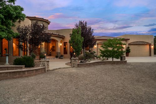 2 Caliente De Sol, Corrales, NM, 87048-5118 | Card Image
