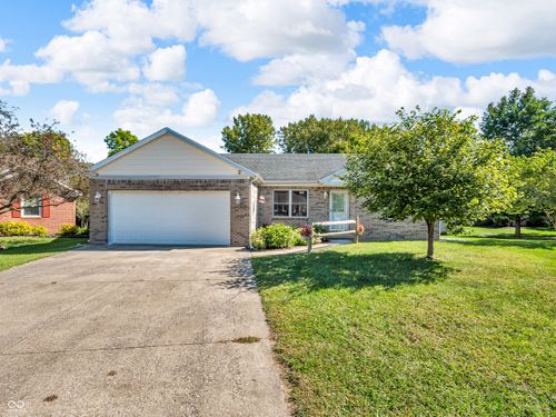 1034 Embassy Dr, Crawfordsville, IN, 47933-3788 | Card Image