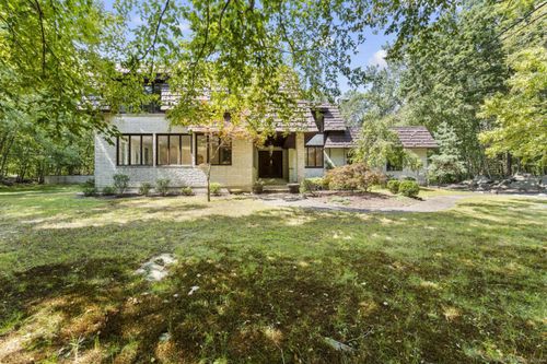 40 Old Quarry Rd, Woodbridge, CT, 06525-1006 | Card Image
