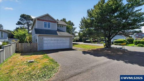 50 Evergreen Ct, Depoe Bay, OR, 97341-9783 | Card Image