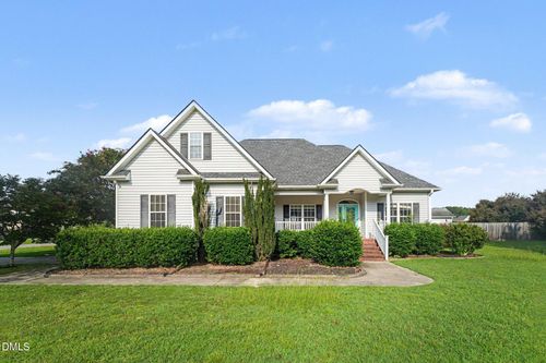 211 Prior Ln, Pikeville, NC, 27863-9604 | Card Image