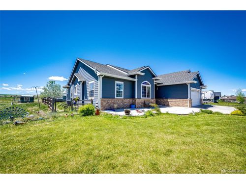 59466 E Commanche Way, Strasburg, CO, 80136-9413 | Card Image
