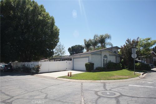 27502 Amethyst Way, Castaic, CA, 91384-3166 | Card Image