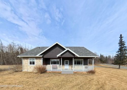 2010 N Broadway Dr, Palmer, AK, 99645-9314 | Card Image