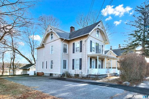 56 Franklin St, Ansonia, CT, 06401-1204 | Card Image
