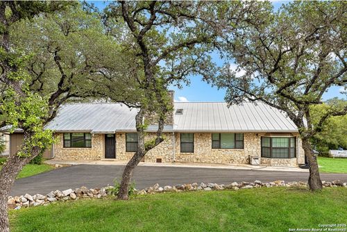 110 Palo Duro, San Antonio, TX, 78232-3027 | Card Image
