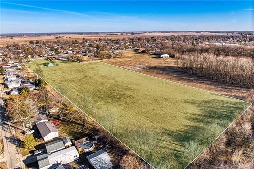 708 S State St, Westville, IL, 61883-1662 | Card Image