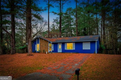 8962 Bentwood Ln, Riverdale, GA, 30274-4511 | Card Image