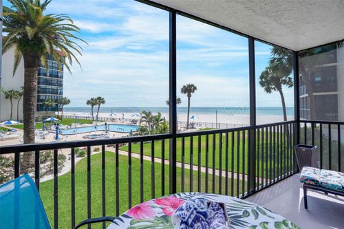 105-18304 Gulf Blvd, REDINGTON SHORES, FL, 33708-1052 | Card Image