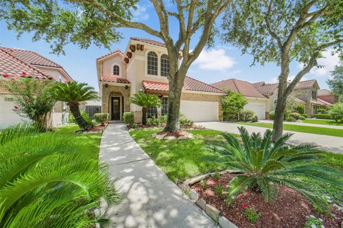 82 Cherry Hills Dr, Jersey Village, TX, 77064-4074 | Card Image