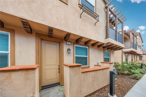 unit-6-15280 Horizon St, Fontana, CA, 92336-5293 | Card Image