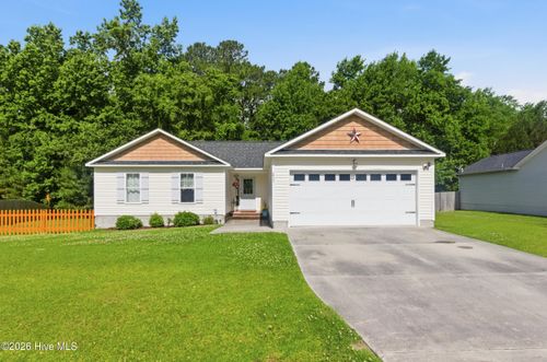 211 N Windy Ridge Rd, Hubert, NC, 28539-7004 | Card Image