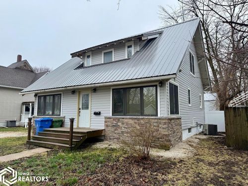 707 W State St, Jefferson, IA, 50129-1725 | Card Image